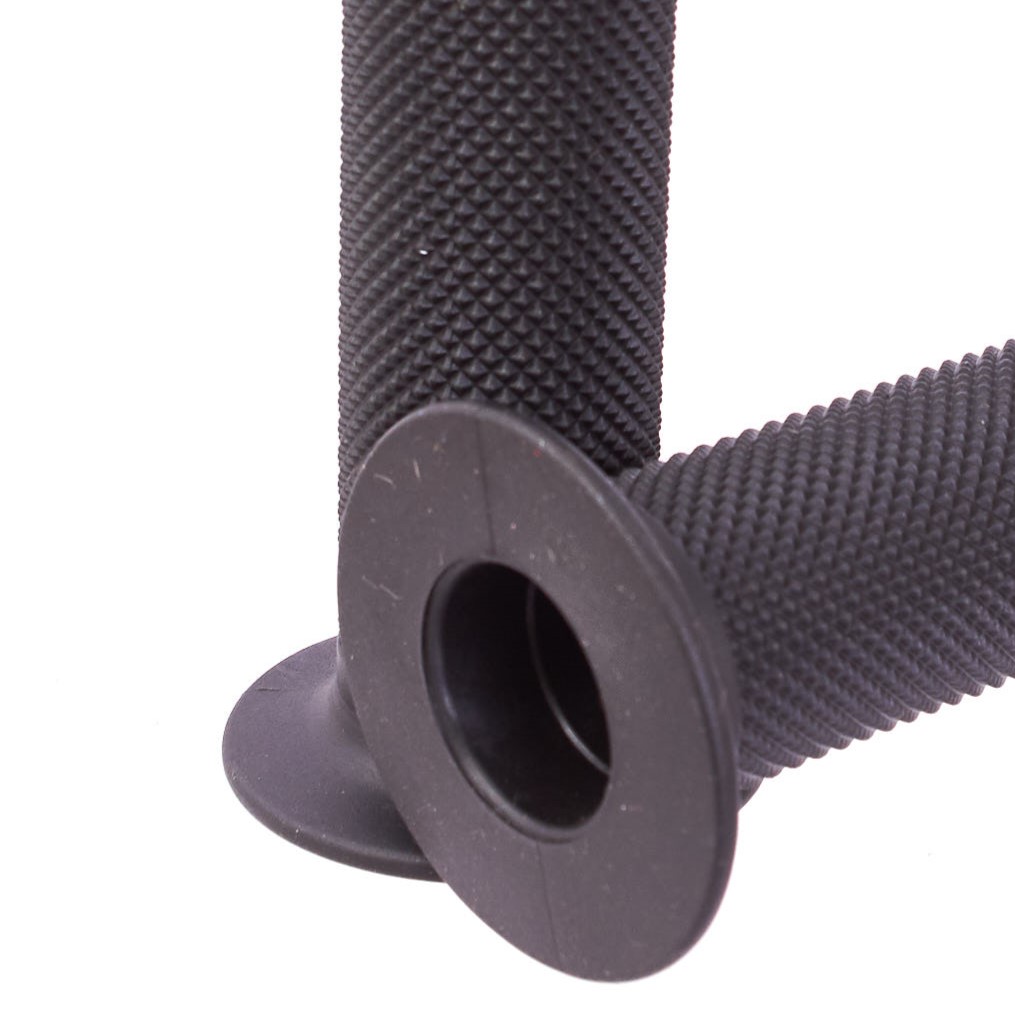 Nahaufnahme Grifföffnung in Schwarz