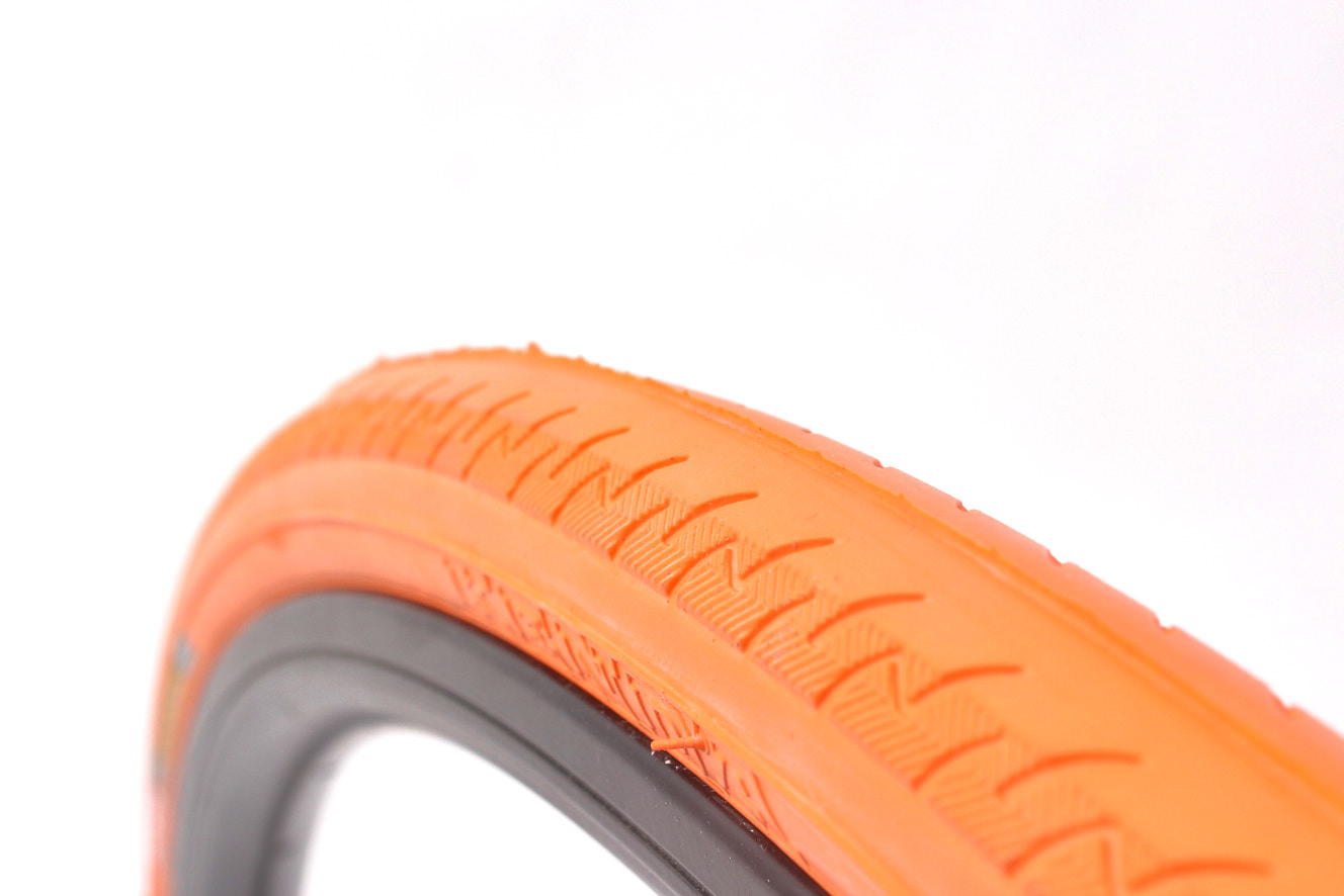 Bicycle tire set KENDA Kontender 28 inch / 700 x 26C + FV inner tube