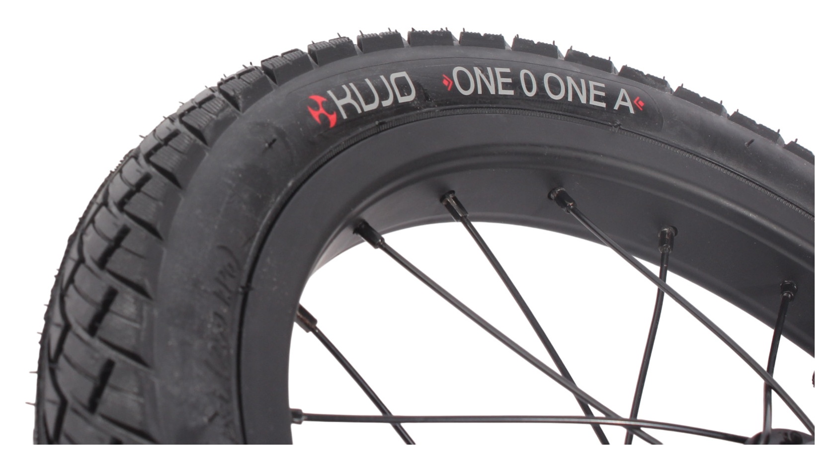 Bicycle tire set KUJO ONE 0 ONE A 14 inch x 1.75" + AV inner tube