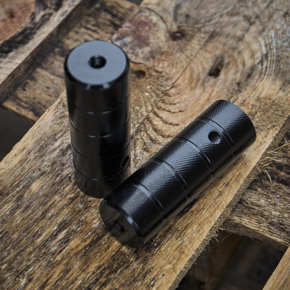 Black Steel Pegs für 10mm Achsen