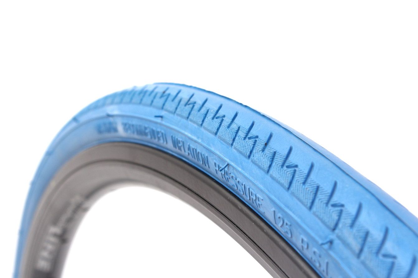 Bicycle tire set KENDA Kontender 28 inch / 700 x 26C + FV inner tube