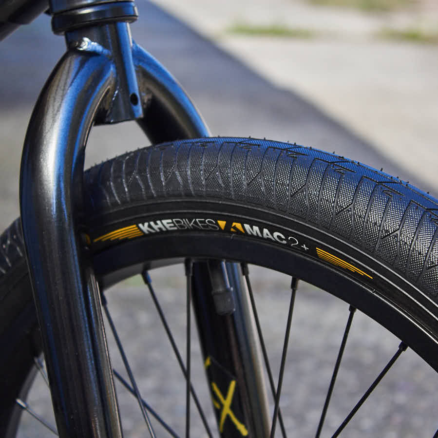 BMX-Rad-KHE-Centrix-5-Reifen-Mac